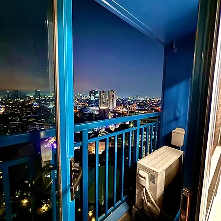 City View Staycation With Balcony & Netflix